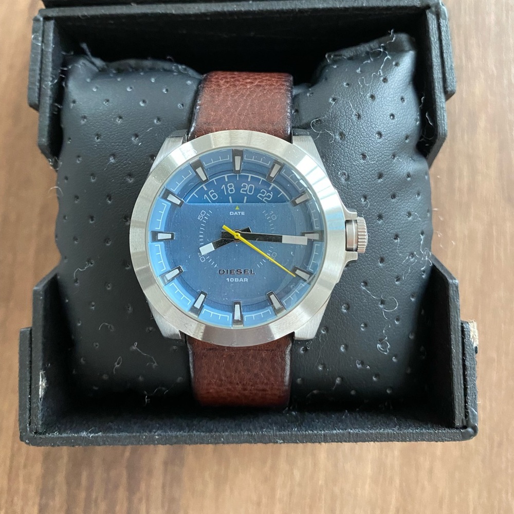 Mens brown leather & blue dial Diesel watch